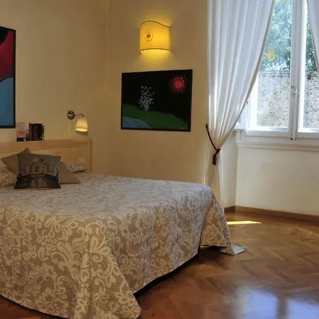 L'antica Porta Boutique 4*
